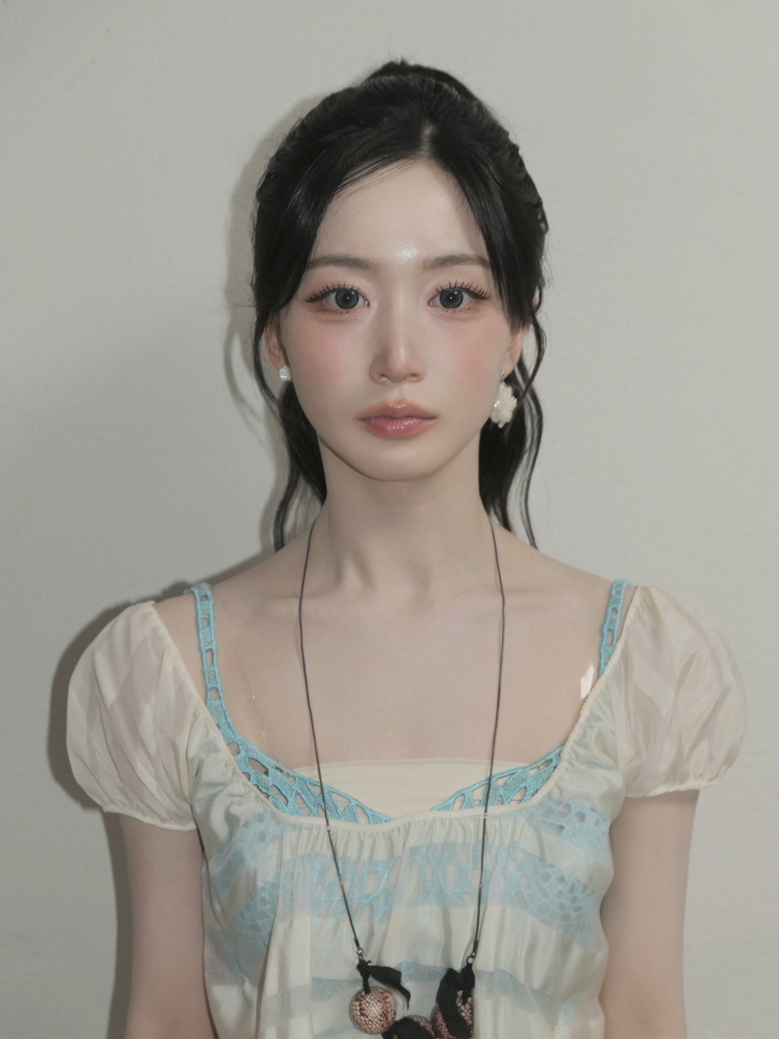 [잡담] 엔믹스 해원 올려준 사진 뭘로 찍은걸까 짱예뿌다 | 인스티즈