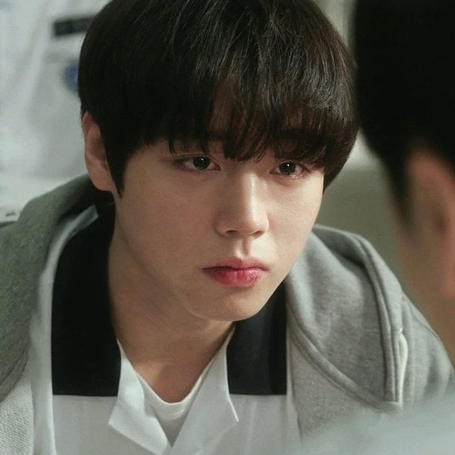 [잡담] 취사병 감독님 분명 박지훈 약영보고 캐스팅 하셨다는데 | 인스티즈