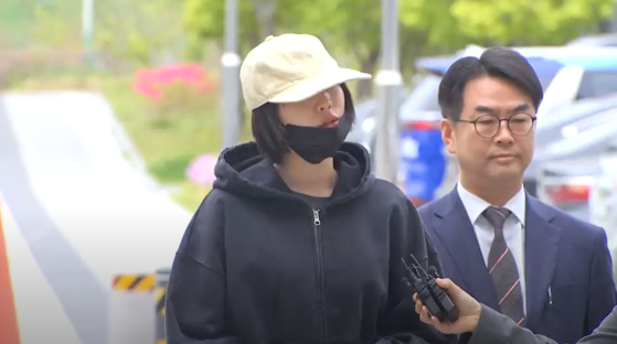 [잡담] [단독] 경찰, 나나 역고소한 강도 '무고 혐의' 검찰 송치 | 인스티즈
