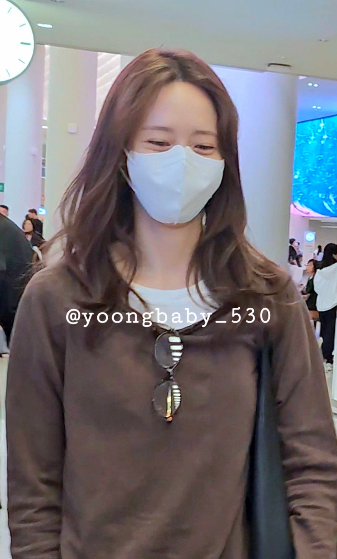 [잡담] 윤아) 오늘자 공항 입국한 임윤아 | 인스티즈