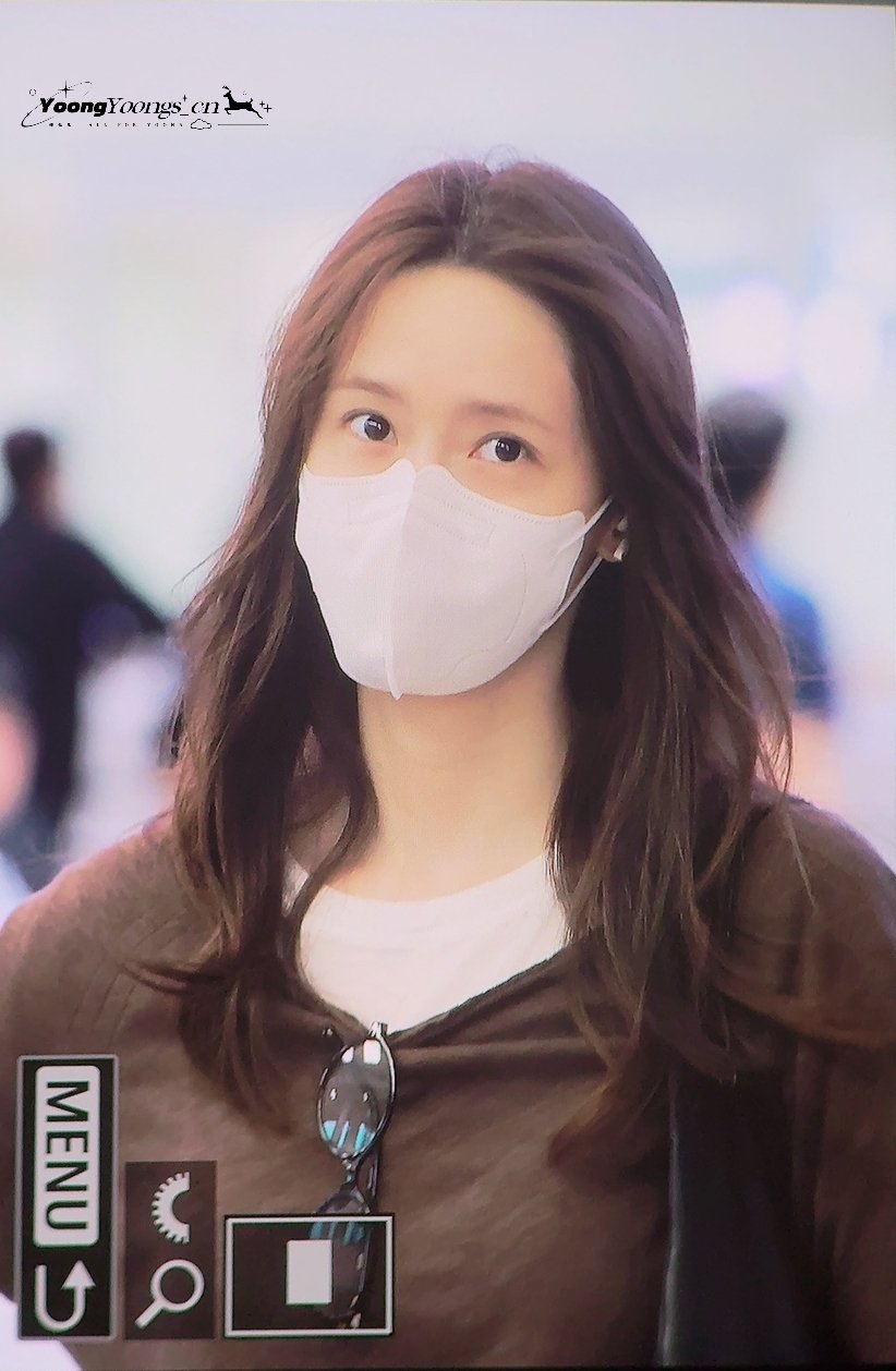 [잡담] 윤아) 오늘자 공항 입국한 임윤아 | 인스티즈