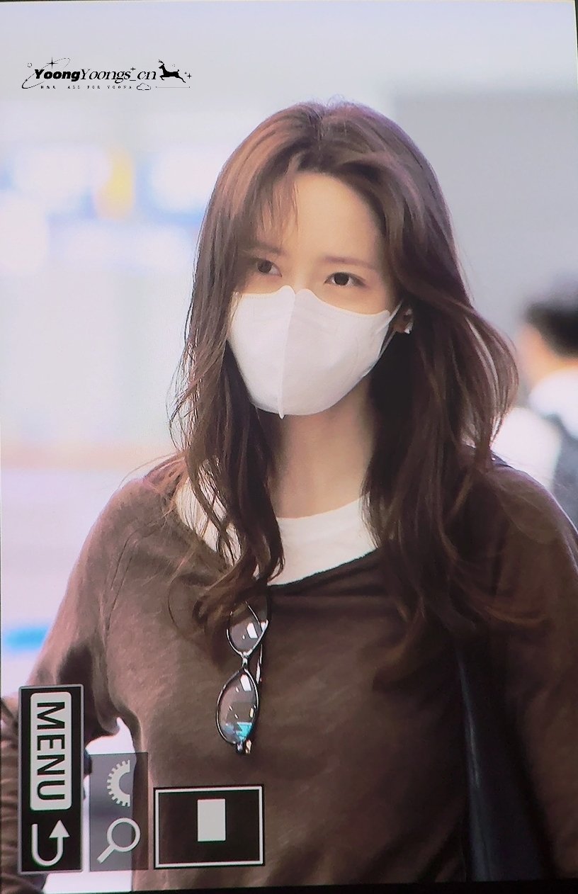 [잡담] 윤아) 오늘자 공항 입국한 임윤아 | 인스티즈