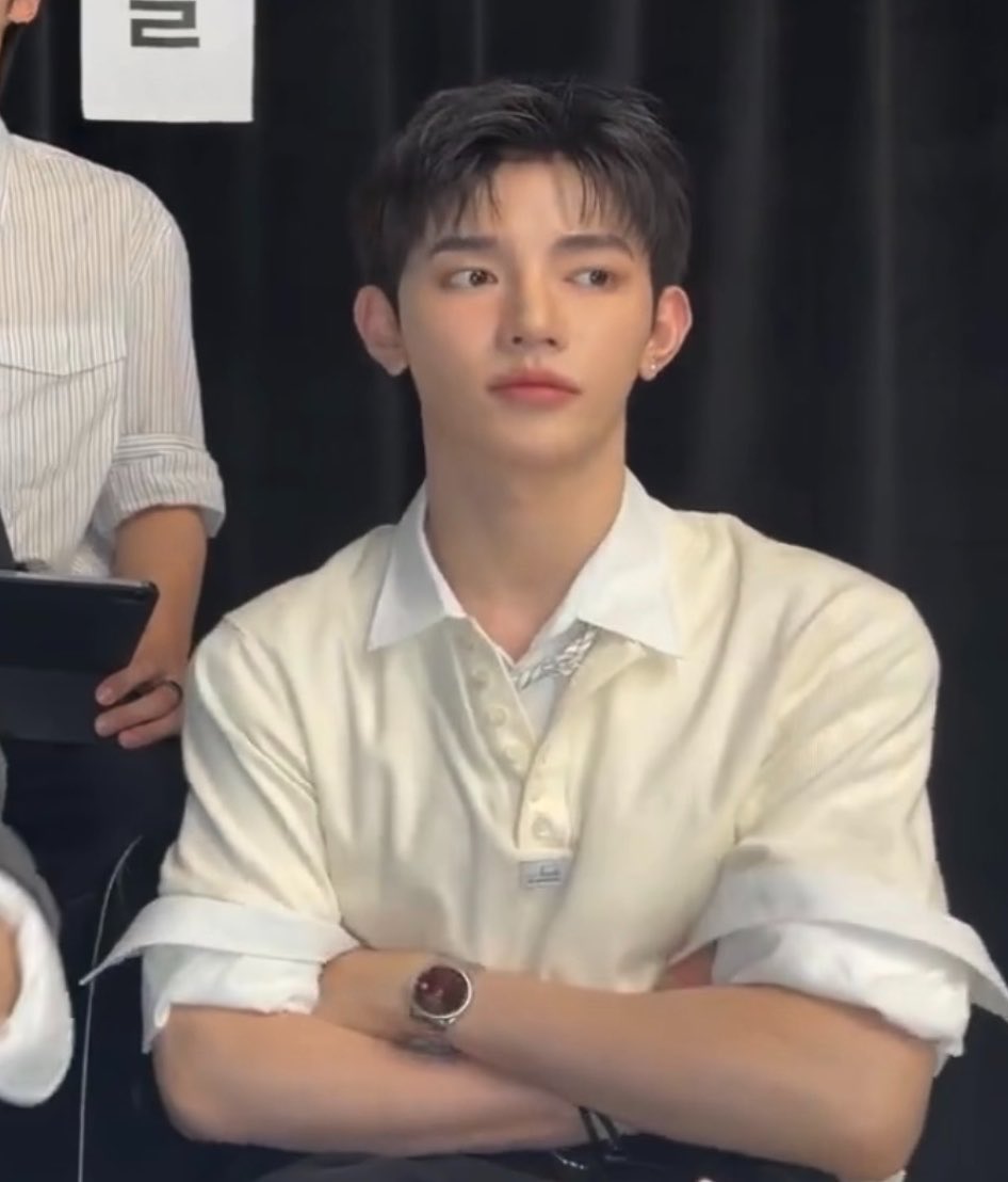 [잡담] 곧 데뷔하는 장하오 무료 바이럴 | 인스티즈