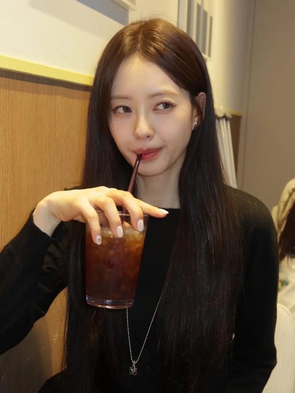 [잡담] 고아라는 ㄹㅇ 지금 데뷔했으면 다 씹어먹었을듯 | 인스티즈