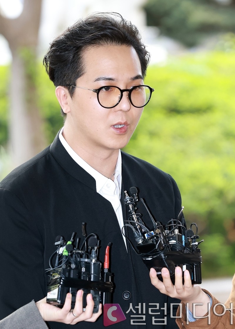 [잡담] '병역법 위반' 송민호, 증인신문 예고•••복무 책임자 측 "방조 인정, 공모는 부인”[종합] | 인스티즈