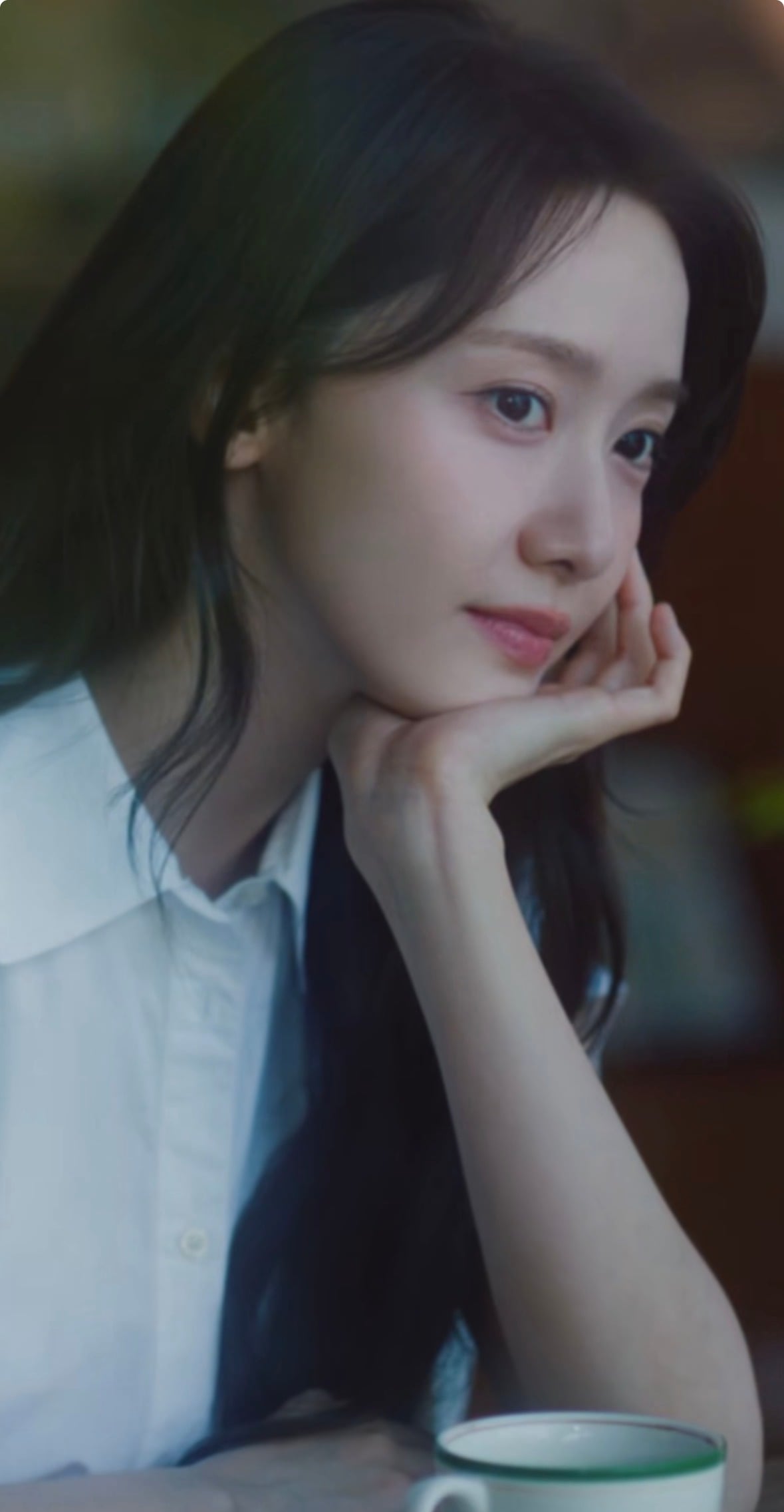 [잡담] 윤아 신발 광고인데 얼굴만 보임 | 인스티즈