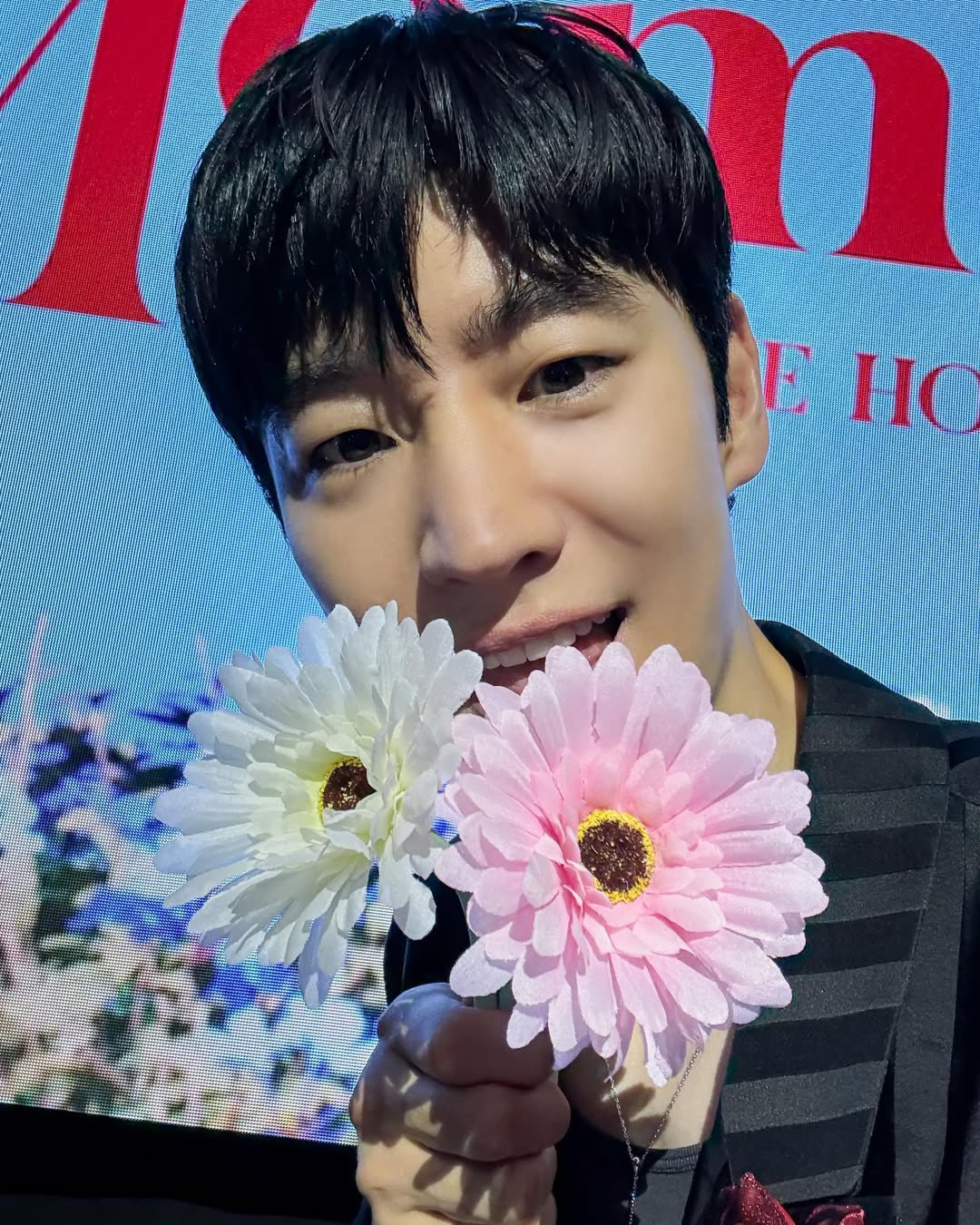 [잡담] 이제훈) 260521 이제훈 인스타 업뎃 | 인스티즈