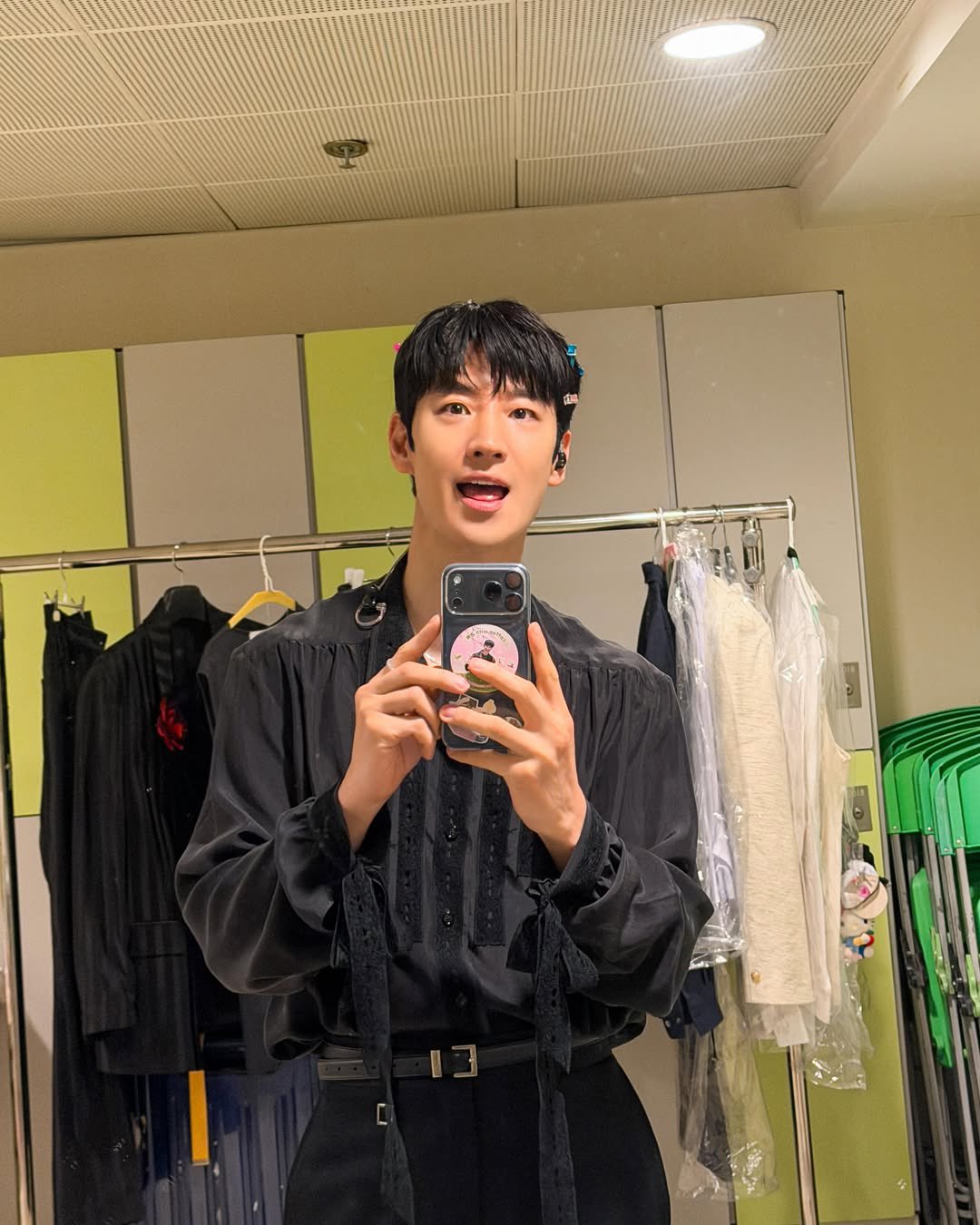 [잡담] 이제훈) 260521 이제훈 인스타 업뎃 | 인스티즈