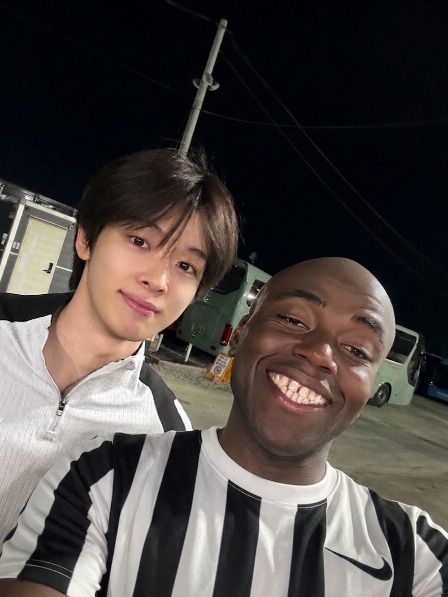 [잡담] 조나단하구 성찬 무슨조합이지ㅋㅋ축구했댕 | 인스티즈