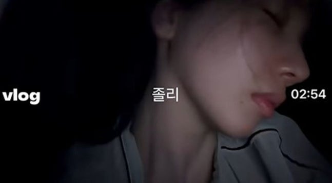 [정보/소식] 카리나, 톱 아이돌 일과 공개…하루 19시간 강행군→"진짜 열심히 산다" 반응 폭주 | 인스티즈