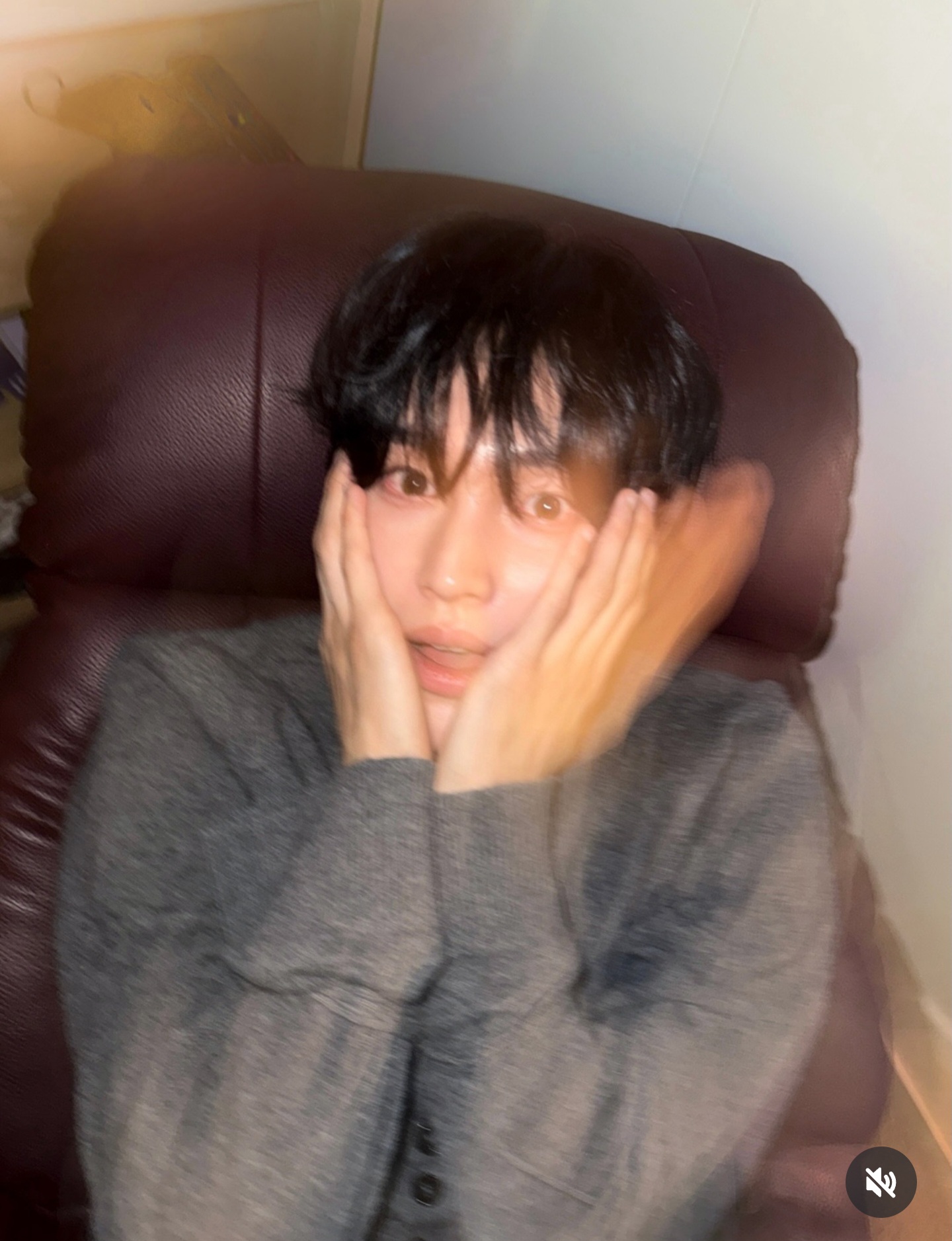 [잡담] 전생체험 원빈 앤톤 신났꾸마 ㅋㅋㅋㅋㅋ | 인스티즈