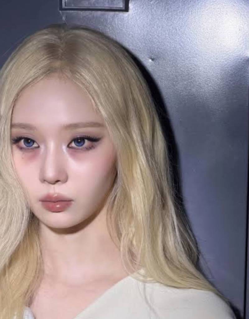 [잡담] 어느 날 다크써클 화장법이 유행했으면 좋겠음 | 인스티즈