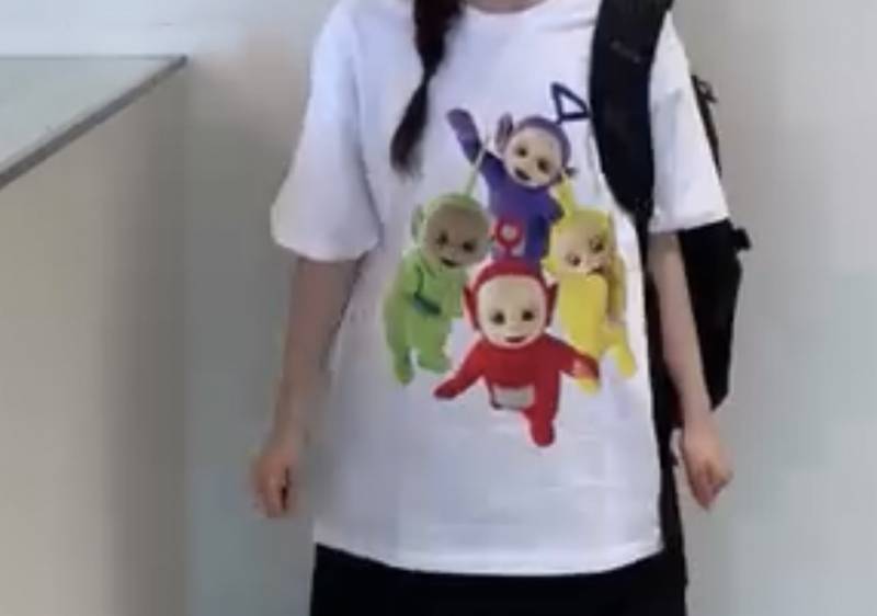 [잡담] 급식제외 반팔티 이거 입고 다닐수잇음??? | 인스티즈