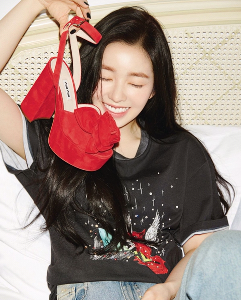 [잡담] 아이린 프라다계열 ㄹㅇ 잘어울렸다 | 인스티즈