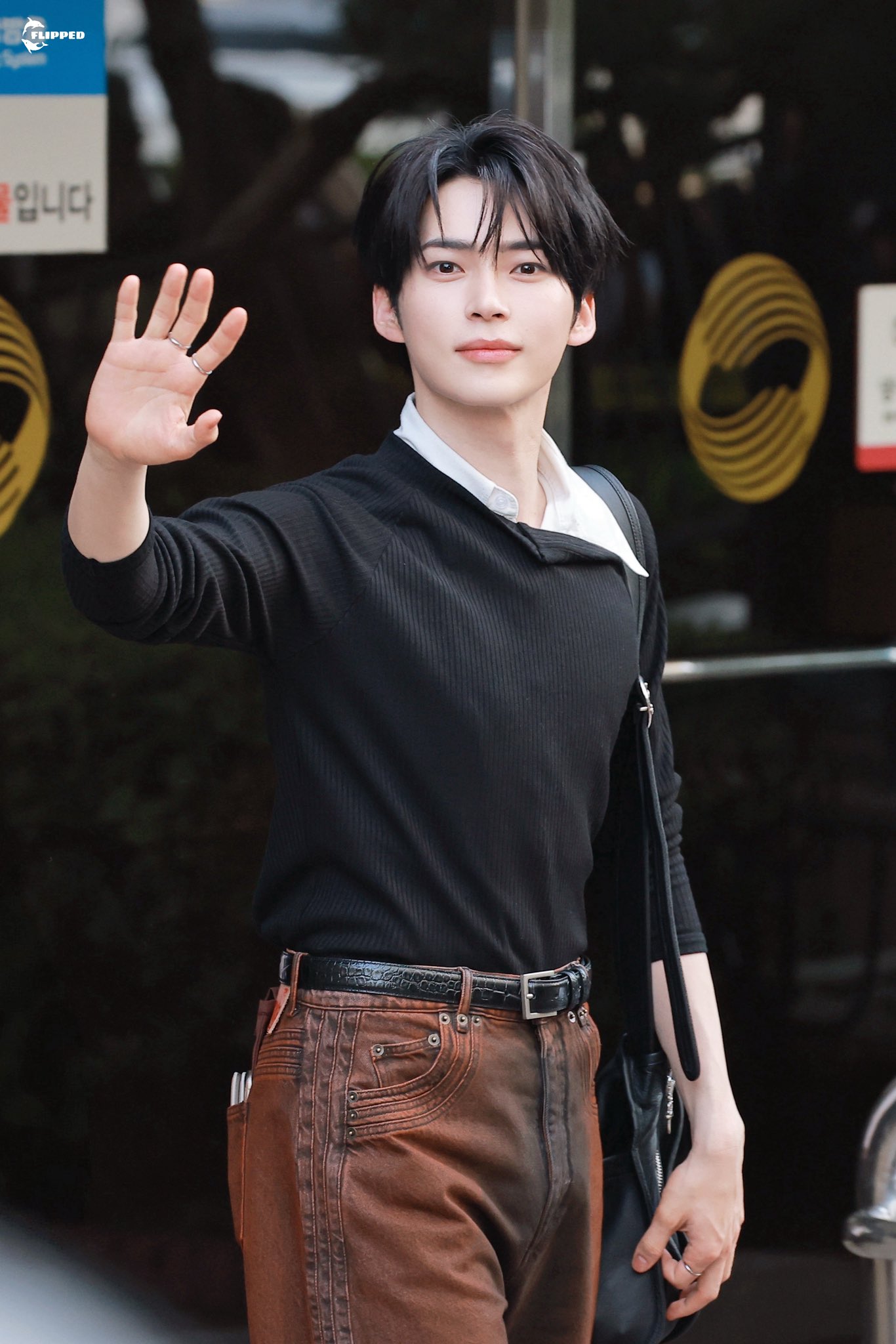 [잡담] 성한빈 뮤뱅퇴근 | 인스티즈