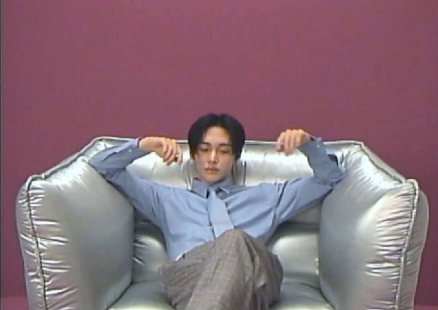 [잡담] 원빈이 90년대 연예인 같아 | 인스티즈