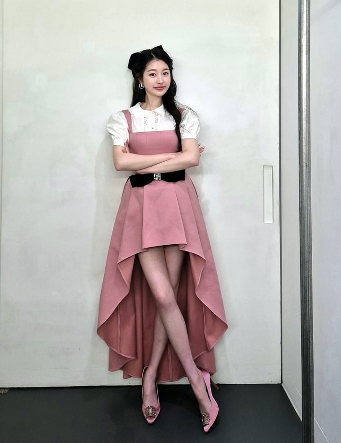 [잡담] 장원영네 피지컬은 유전인가봐 | 인스티즈