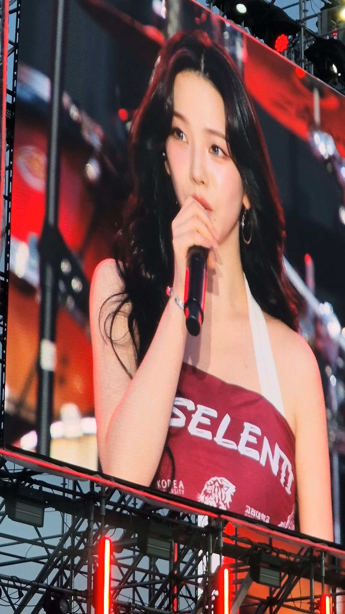 [잡담] 260522 고려대 입실렌티 에스파 전광판 | 인스티즈