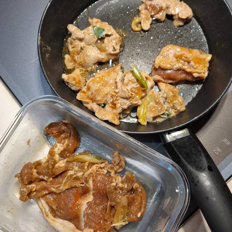 [잡담] 불고기 구우면 원래 이렇게 물기 없는거 맞아? | 인스티즈