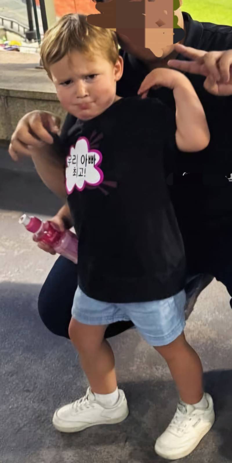 [잡담] 로젠버그 배동현이랑 티셔츠 공구하나봄 | 인스티즈