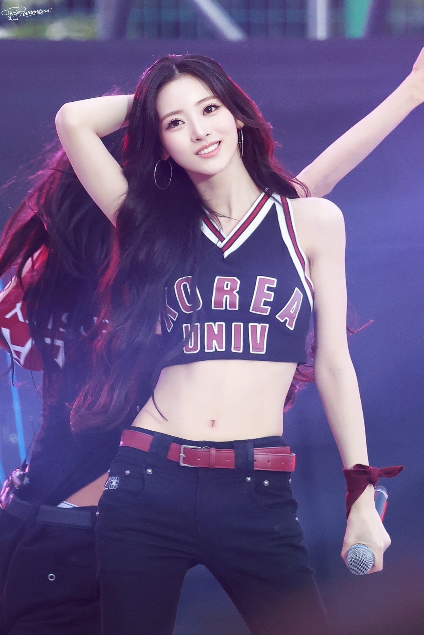 [잡담] 안나 최근 비주얼 진짜 살벌하다 | 인스티즈