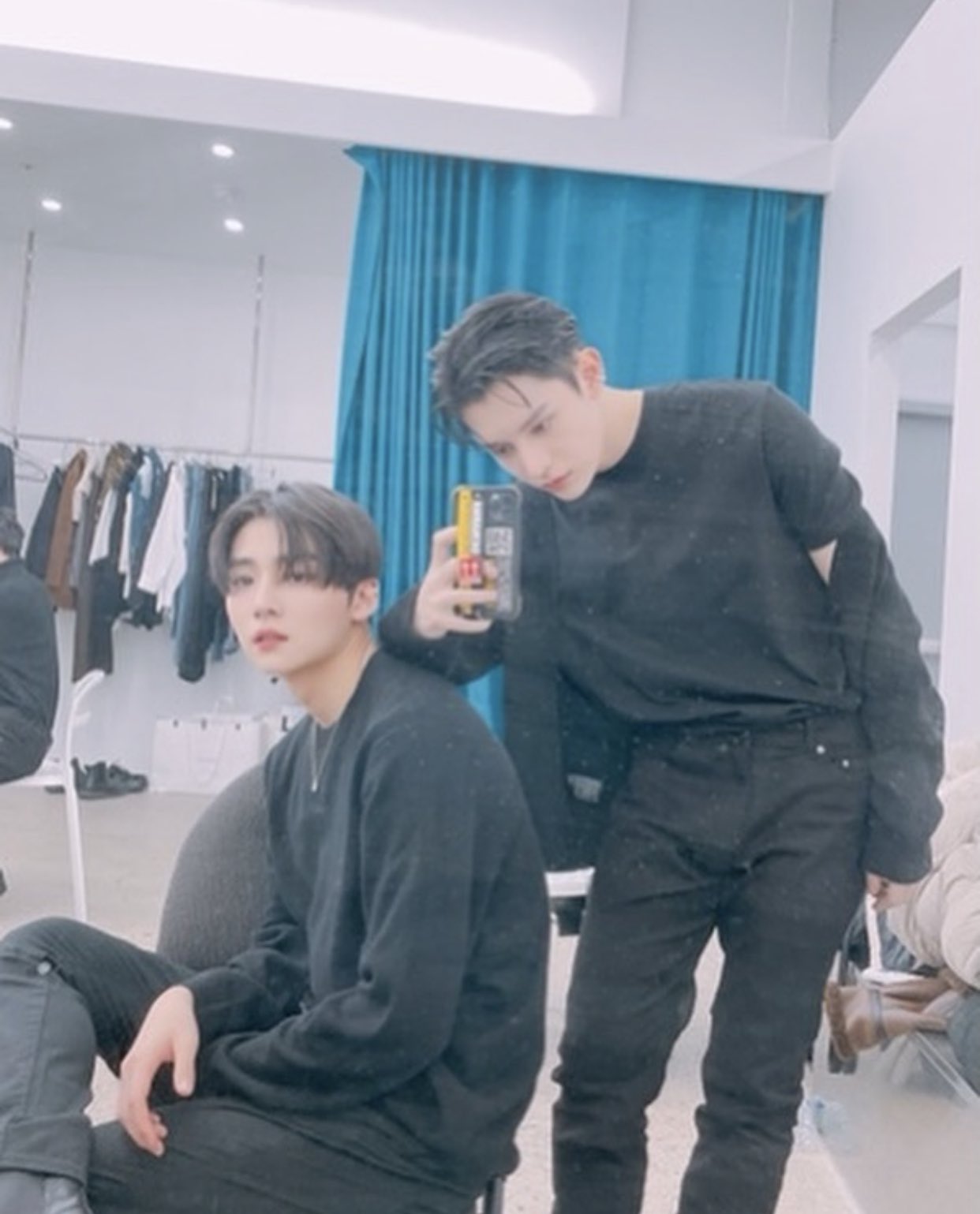 [잡담] 이상원이랑 제임스 이짤 첨보는데 | 인스티즈