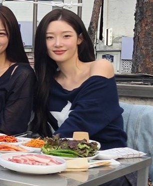 [잡담] 정채연 오랜만에 보는데 ㄹㅇ 예쁘다.. | 인스티즈