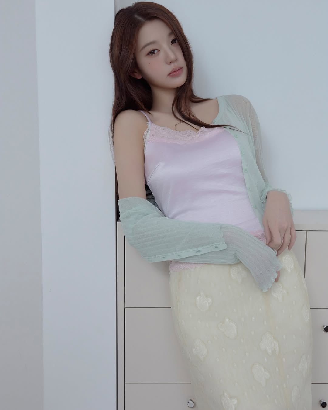 [잡담] 장원영 로라로라 NEW 화보 | 인스티즈