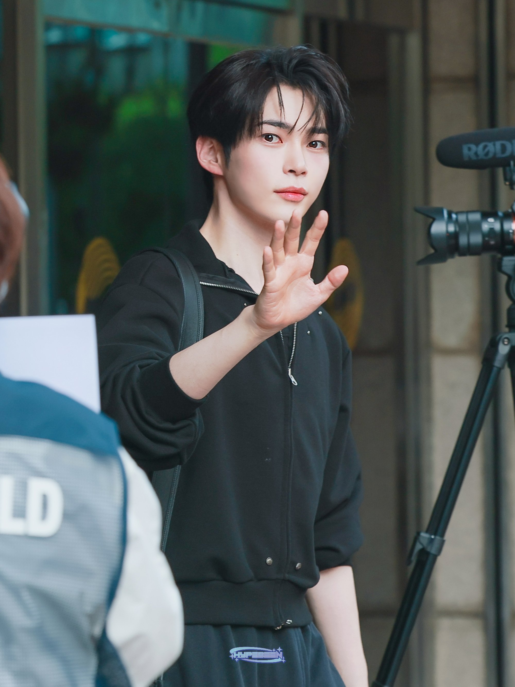 [잡담] 어제 성한빈 얼마나 잘생겼던건지 | 인스티즈