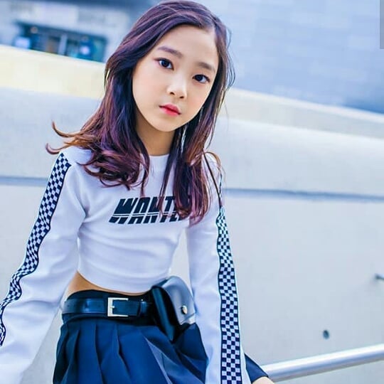 [잡담] 플레디스 여돌 비주얼 센터로 말나오는 사람 이 사람임 | 인스티즈