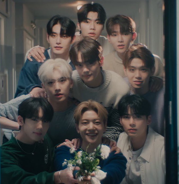 [잡담] 진짜 마지막으로 제베원 9인시절 언급 나온김에 다들 이거 한번씩만 보고가 애들 진짜 아기였을때 | 인스티즈