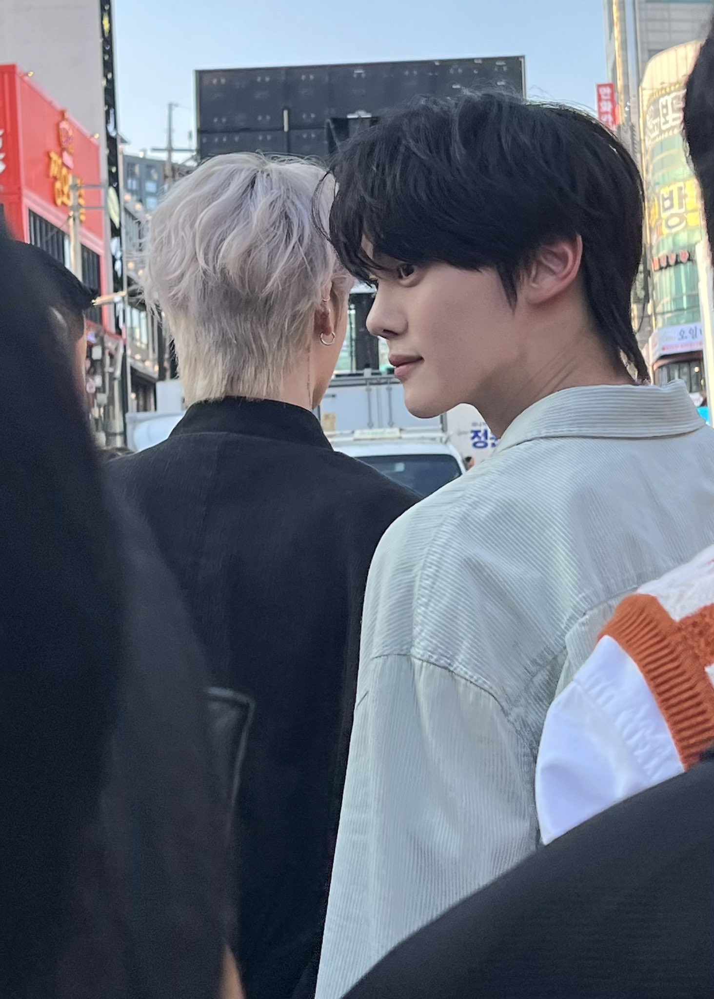 [잡담] 앤더블 ㄹㅇ 팔척이네 | 인스티즈