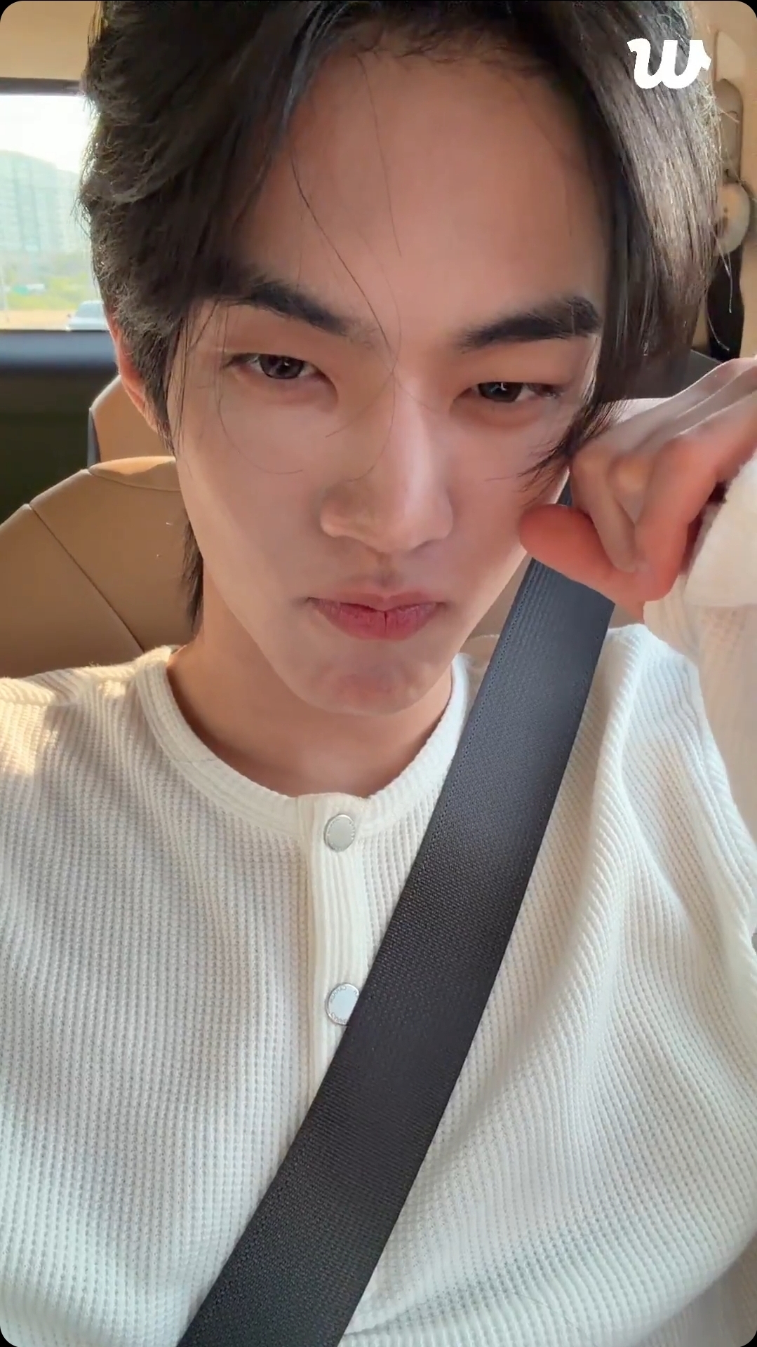 [잡담] 도훈 라방 막 캡쳐했는데 모든 순간이 다 겁나 잘생김 | 인스티즈