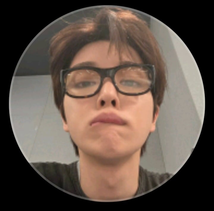 [잡담] 틱톡 성찬팬들 프사 거의 이 사진임 | 인스티즈