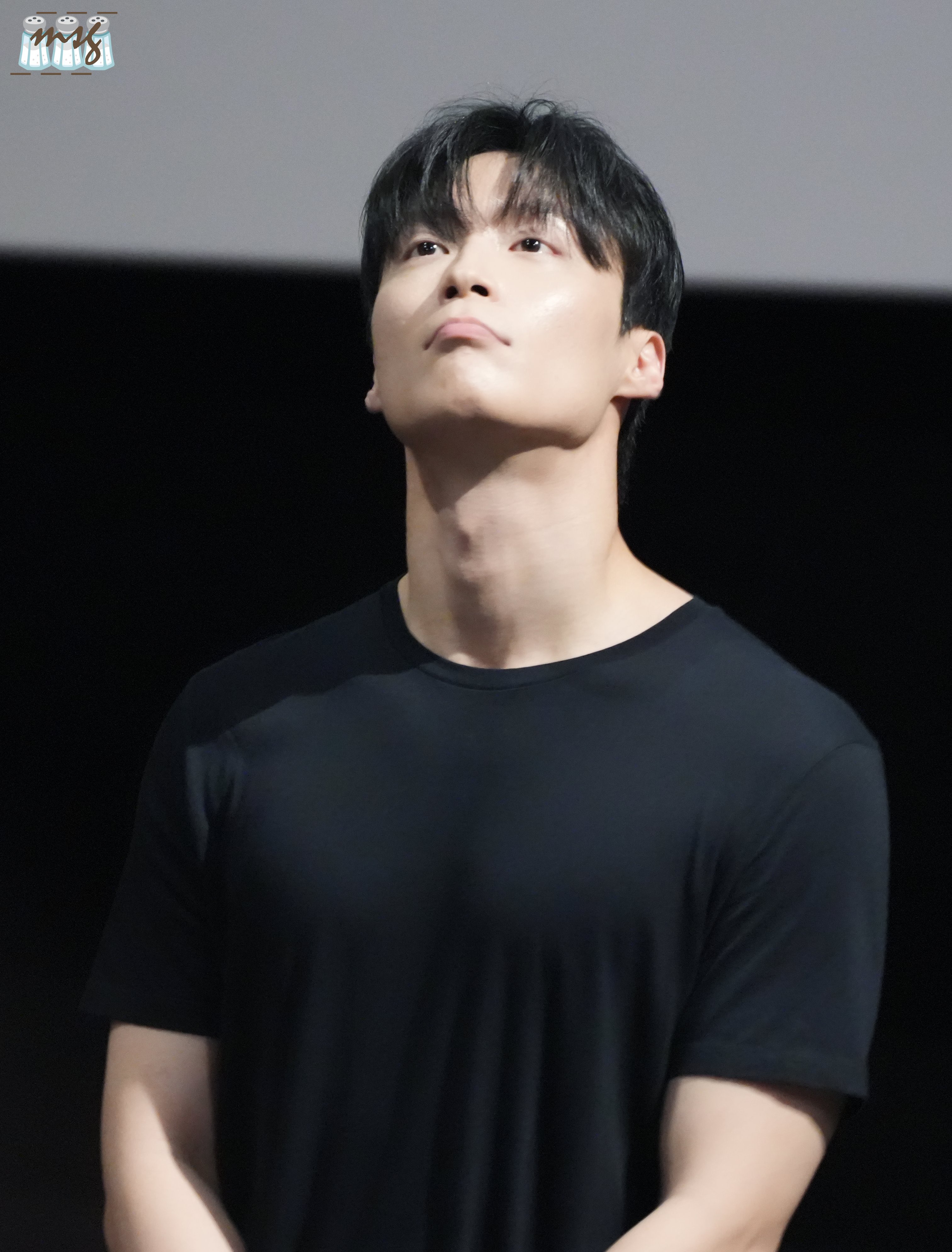 [잡담] 허남준은 진짜 턱이 사기다 | 인스티즈