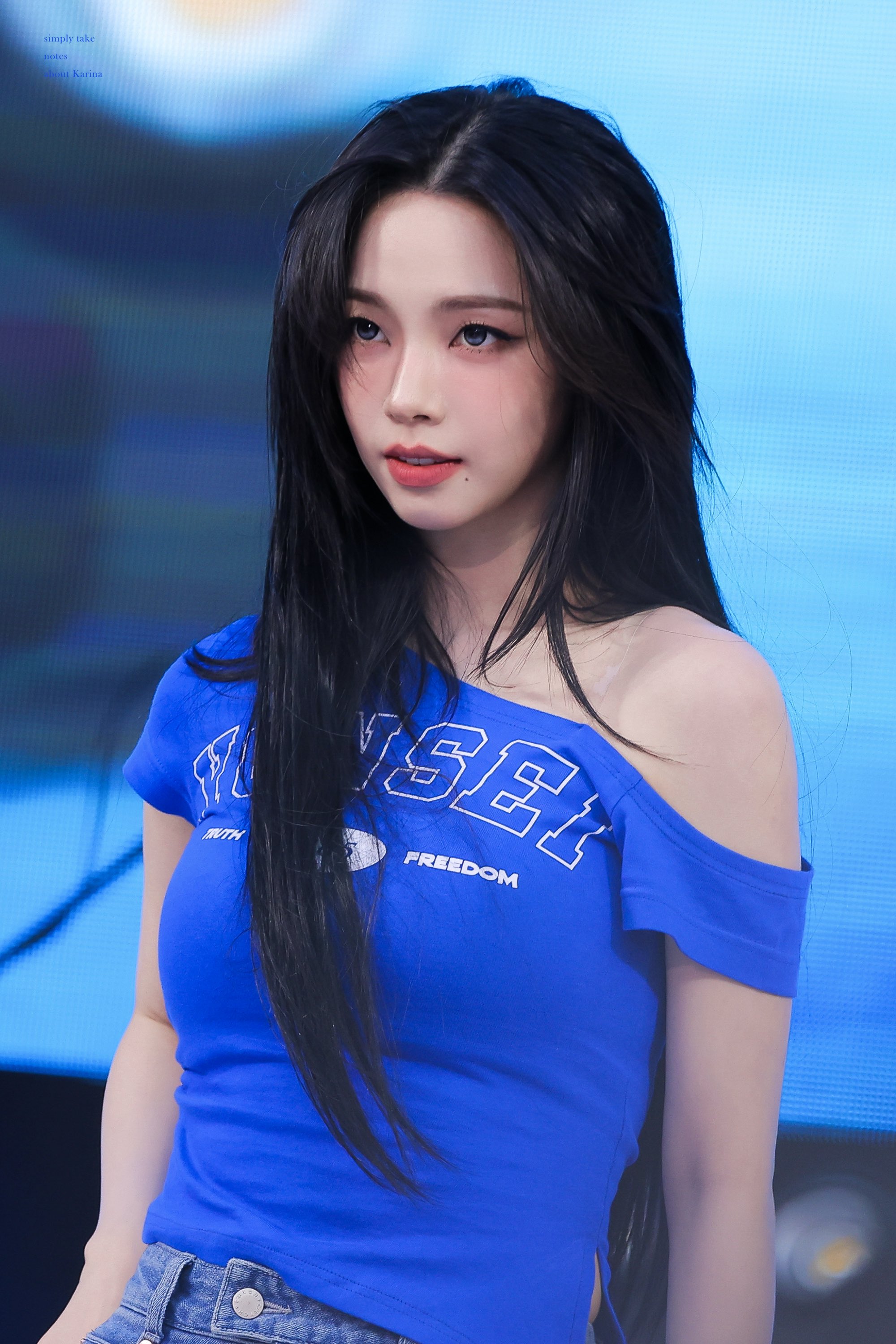 [잡담] 오늘자 아카라카 카리나 윈터 얼굴 | 인스티즈