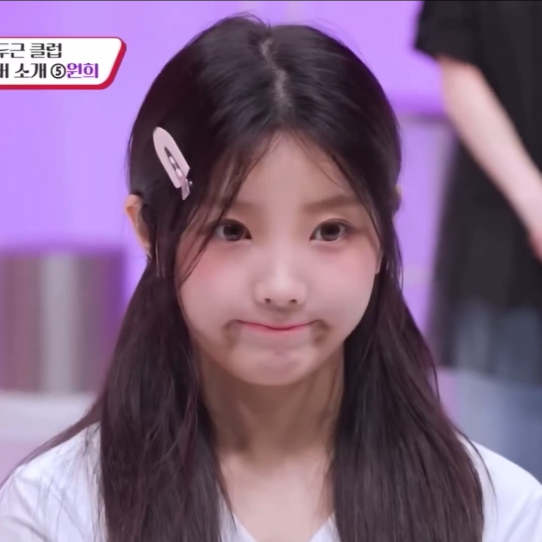 [잡담] 이런 커염띠기가 편의점 와서 술 산다고 하면 어떡해야 됨? | 인스티즈