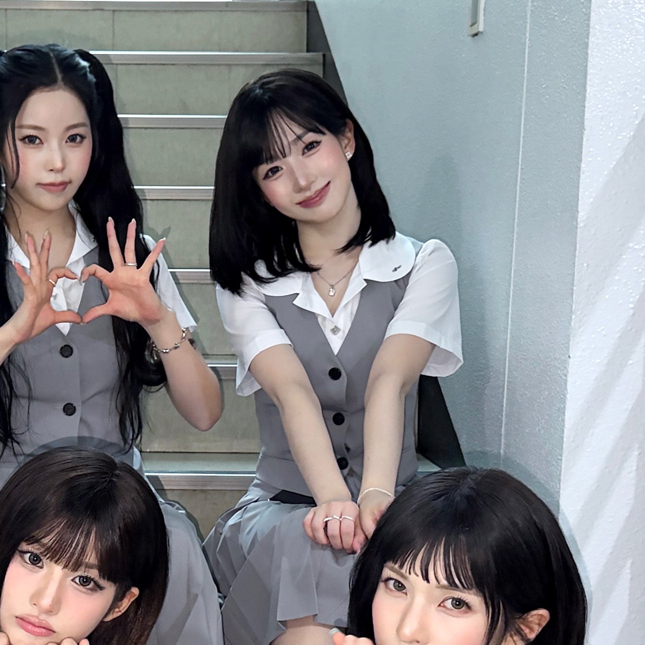 [잡담] 나 해원 실물 가까이서 본적있는데 딱 이런 느낌이였음 | 인스티즈