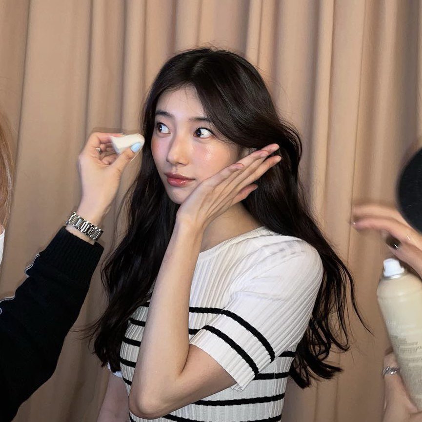 [잡담] 수지) 게스 수지 폰카 | 인스티즈