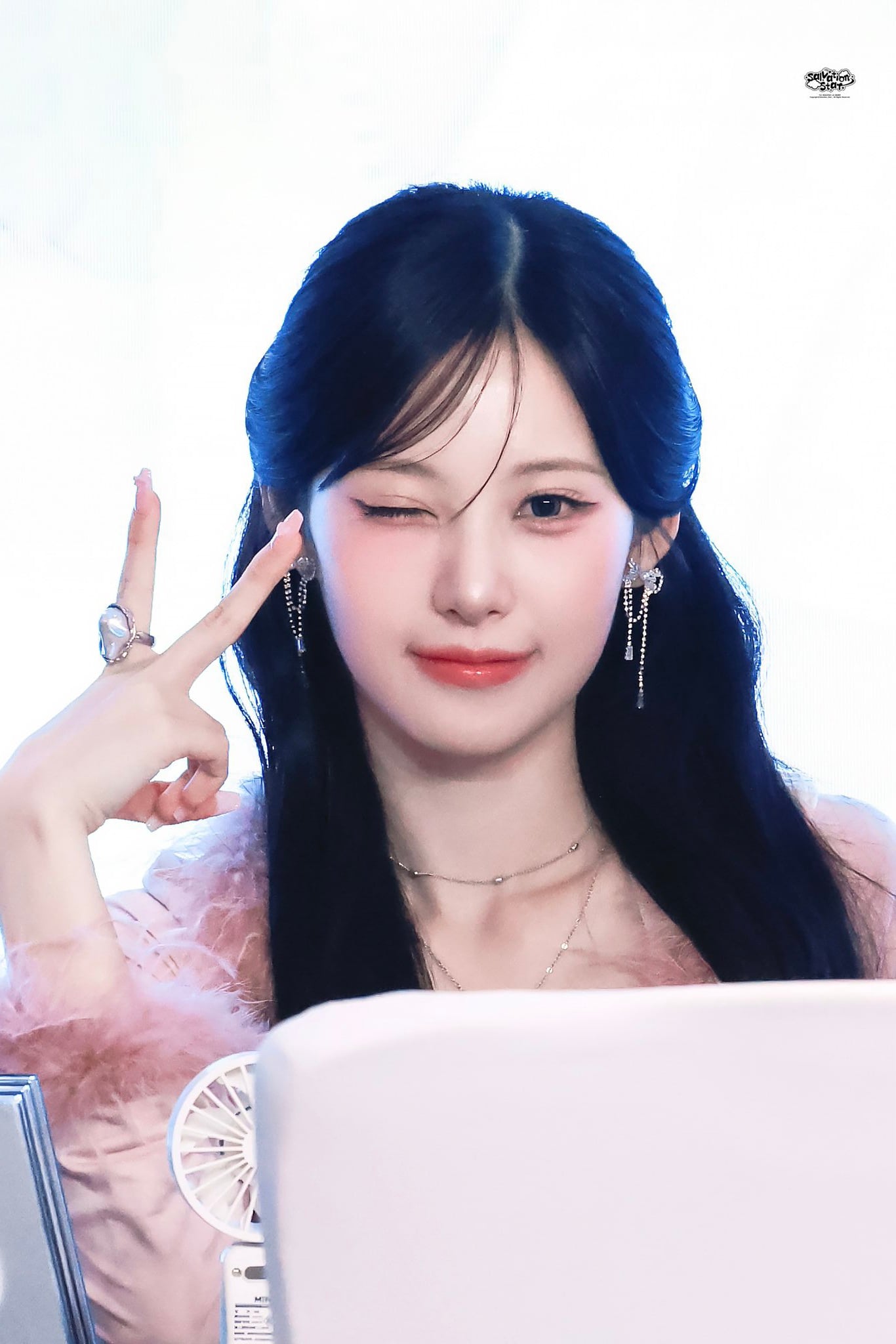 [잡담] 난 리센느 리브가 넘 예쁜 거 같음 | 인스티즈
