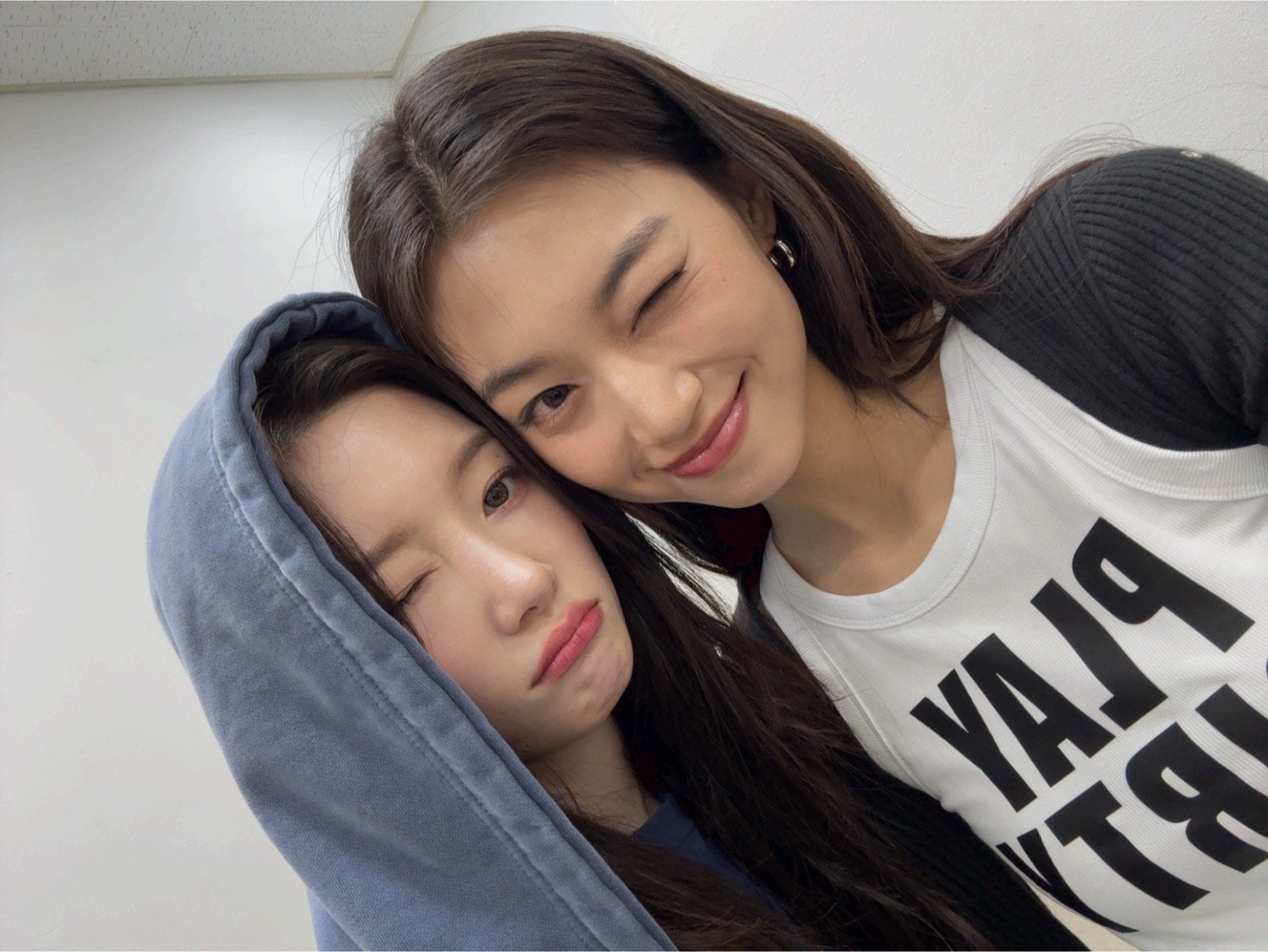 [잡담] 2026년에 도채 셀카....??? | 인스티즈