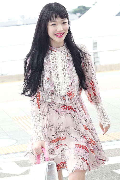 [잡담] 설리는 이런 원피스 되게 잘 소화했던거 같음 | 인스티즈
