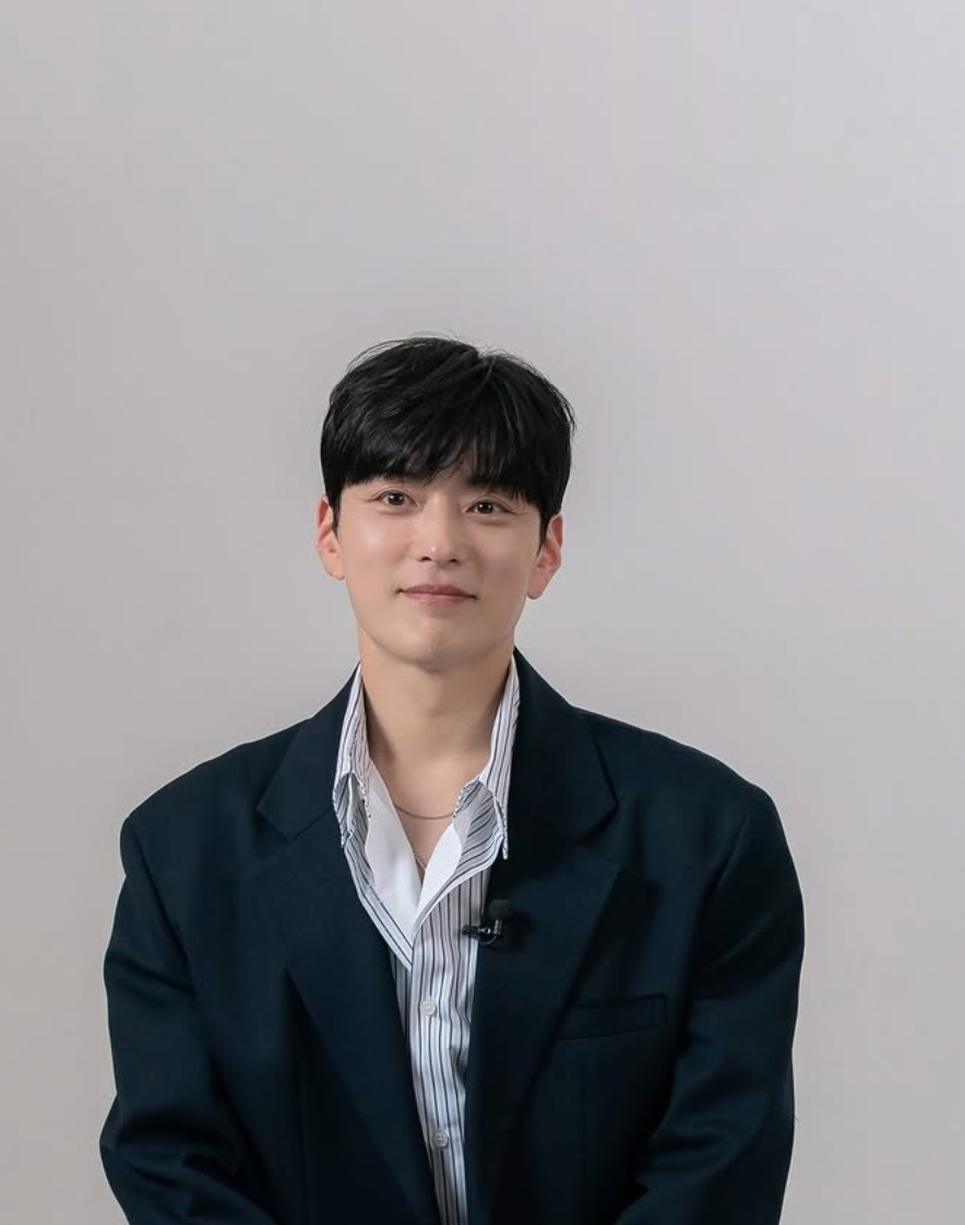 [잡담] 멋진신세계) 난 문도형도 넘 잘생긴 거 같음 | 인스티즈