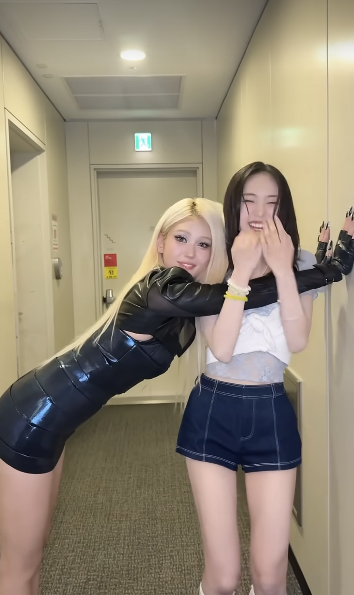 [잡담] 전소미 한테 당황한 이솔 ㅋㅋㅋ | 인스티즈
