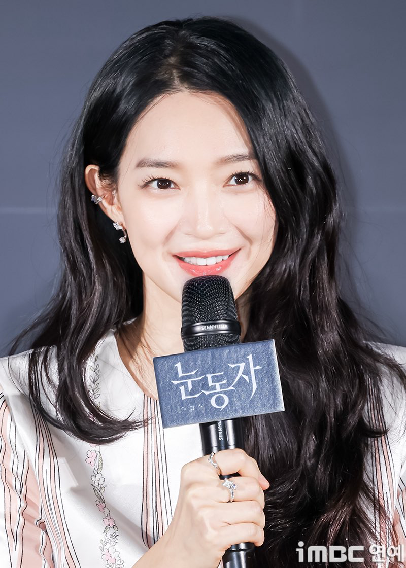 [잡담] 신민아 진짜 올타임 레전드다 이게 오늘이라고? | 인스티즈