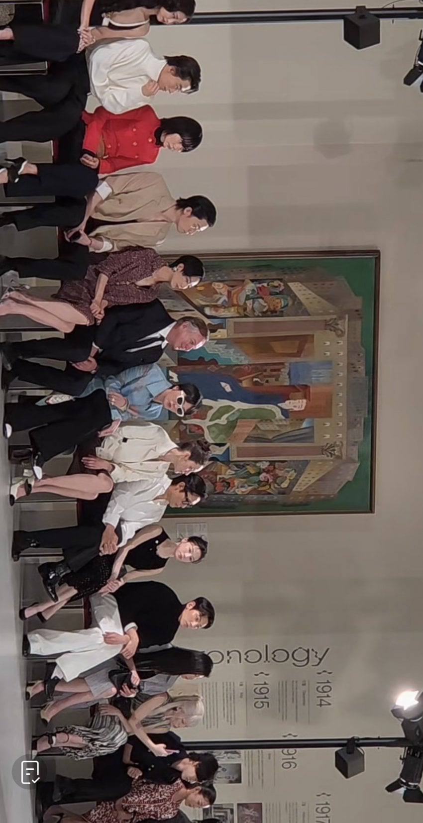 [마플] 오늘자 샤넬 참석 연예인들 맨왼쪽 제니 CEO바로옆 지디 | 인스티즈