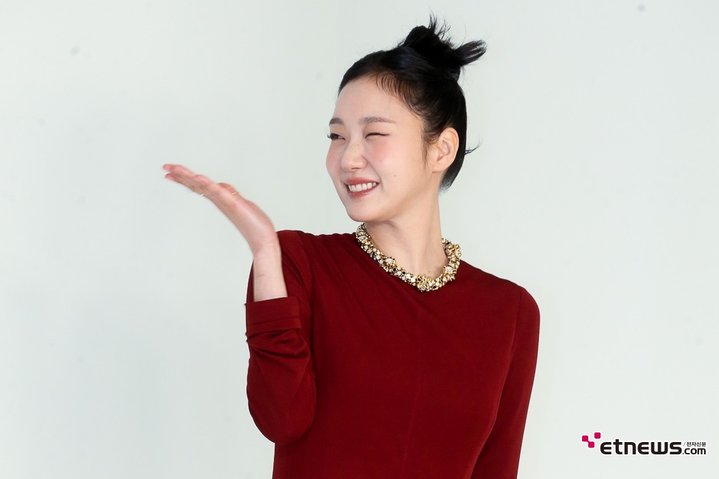 [잡담] 고은언니 얼굴형 ㄹㅈㄷ같아... | 인스티즈