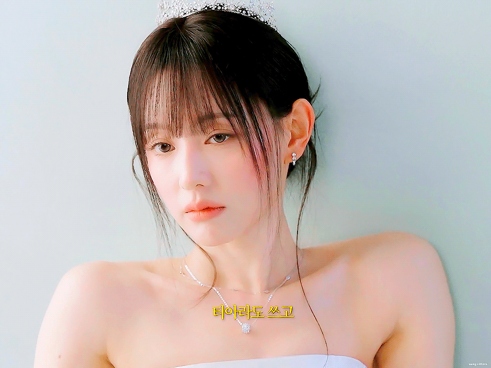 [잡담] 김지원) 260507 엘르 코리아 김지원 GIF | 인스티즈