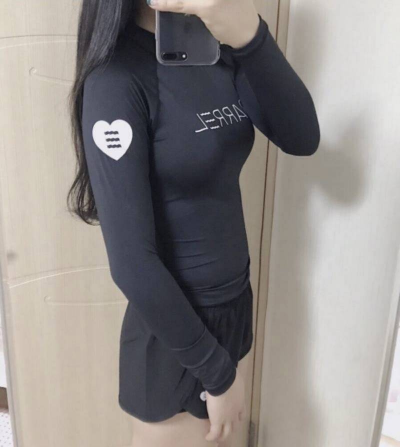[잡담] 스펙에 비해 별로 안나가 보이지? | 인스티즈