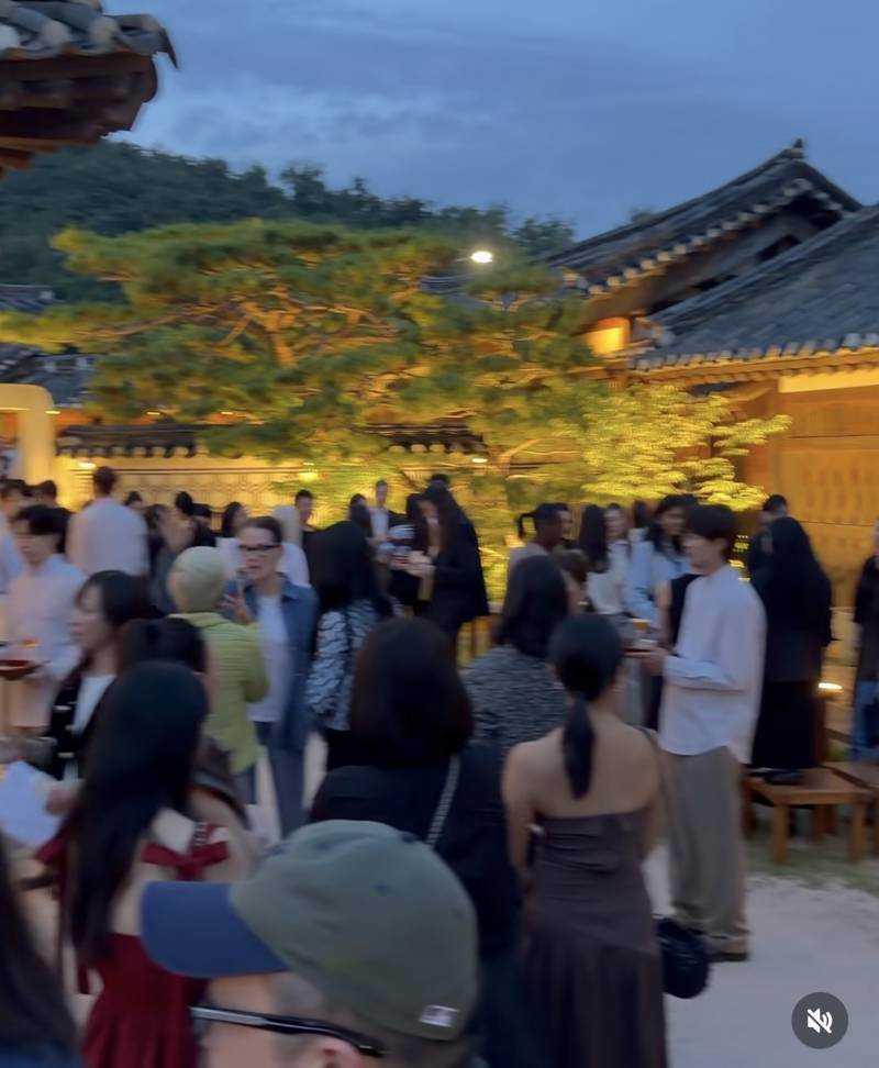 𝙅𝙊𝙉𝙉𝘼 그사세 서울 샤넬쇼 전야제 파티..jpg | 인스티즈